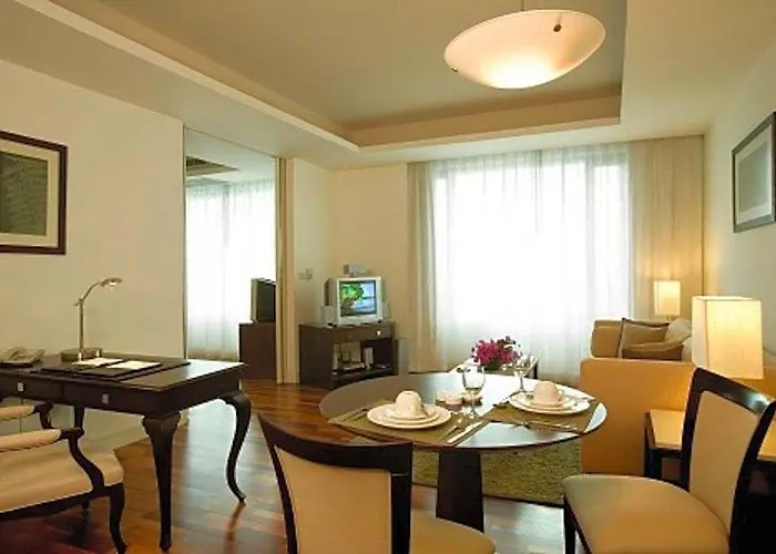 The Duchess Hotel
