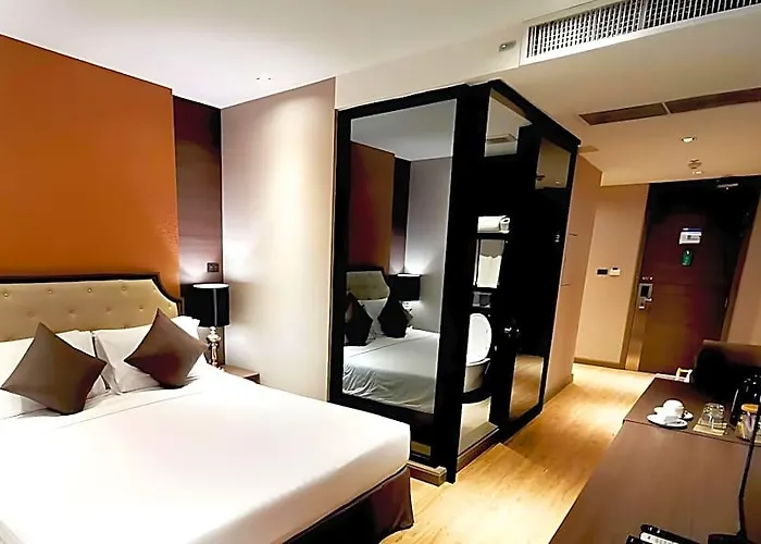 The Duchess 5*